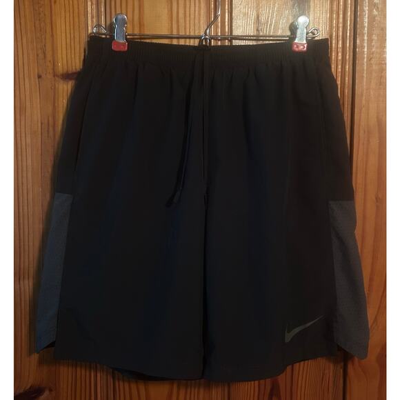 Nike men’s running shorts with built in underwear black 8” medium - Picture 1 of 3